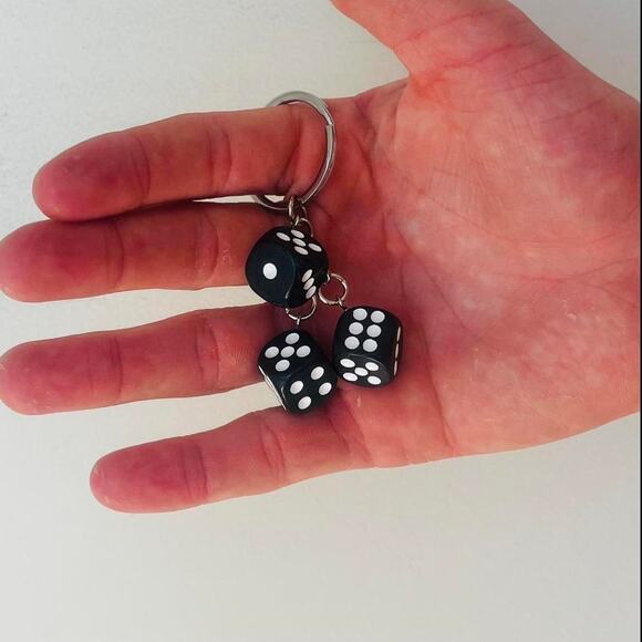 Y2k 2000s vintage style black dice key chain - Picture 2 of 6